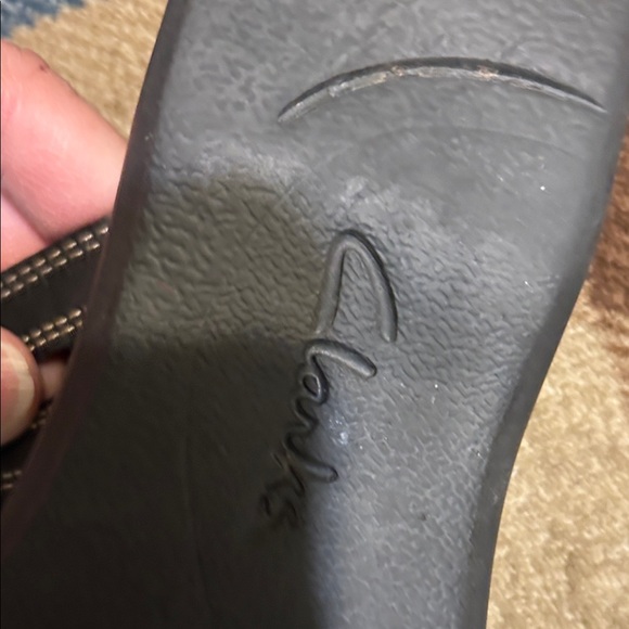 Clarks Black and Brown Strappy Sandals - Picture 4 of 8